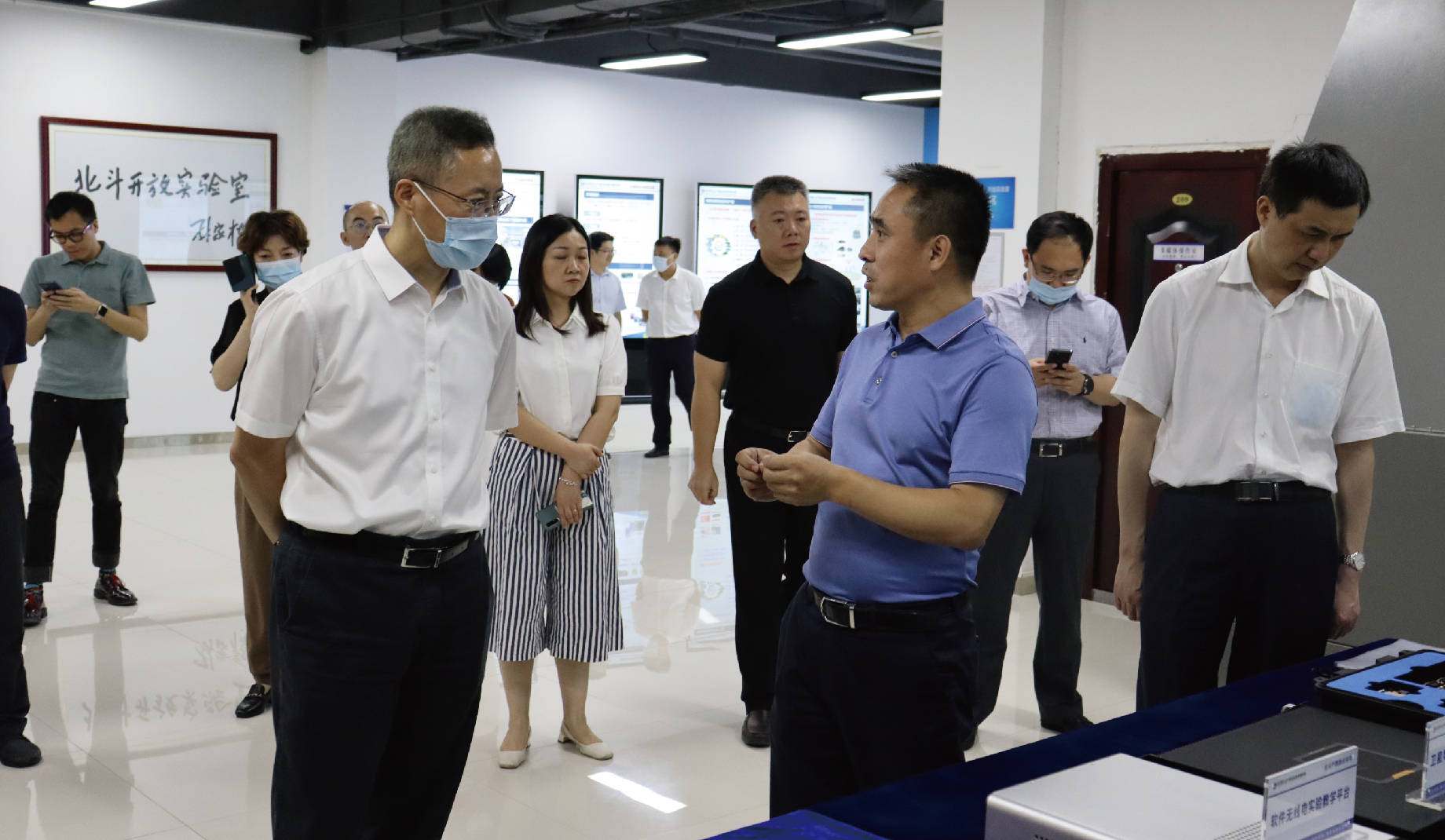 2021年9月15日，国家发改委创新和高技术发展司司长沈竹林一行莅临调研